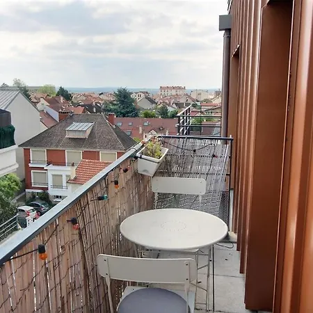 Apartamento Le Toit Du Montvalerien Suresnes Exterior foto