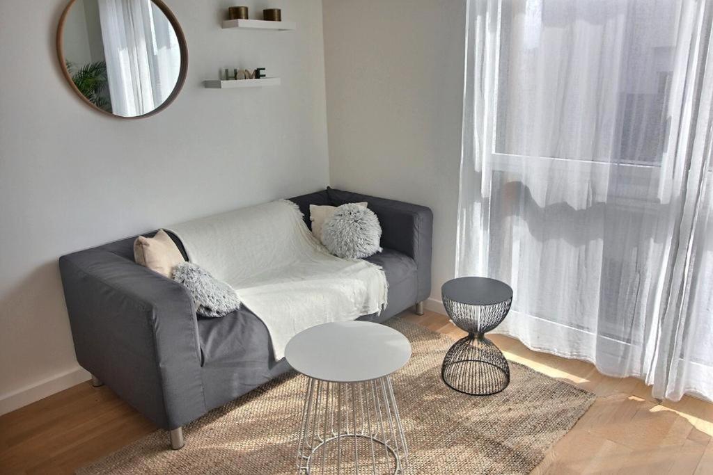 Le Toit Du Montvalerien Apartment Suresnes